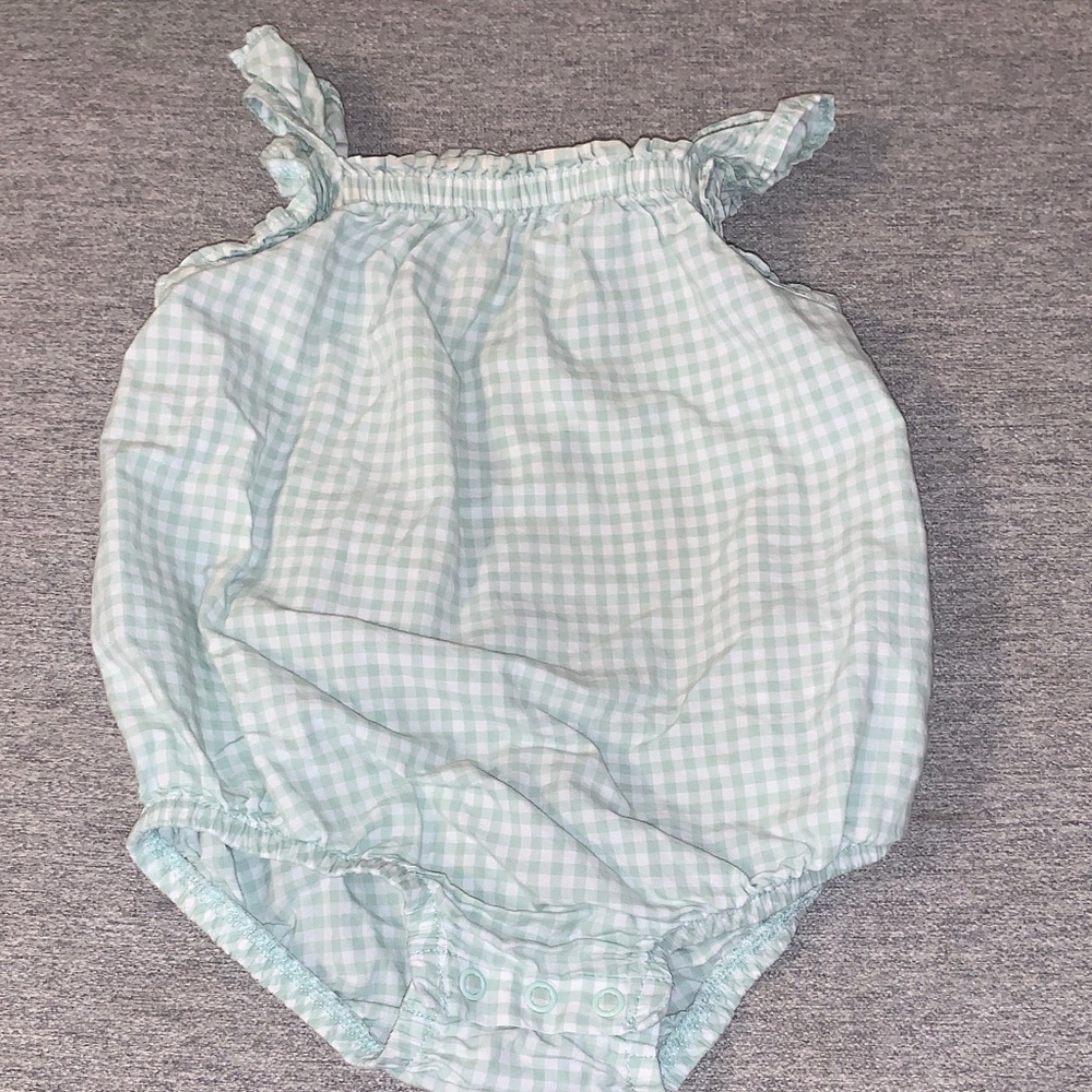 Carters Gingham Baby Romper with Ruffle Straps 6-9 months Easter spring outfit